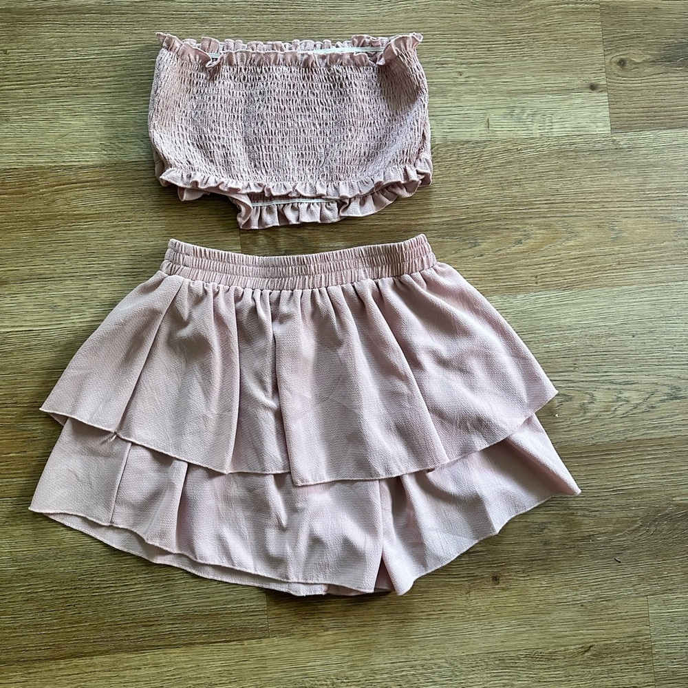 NWOT SHEIN Pink Ruffled Two-Piece Set Size S